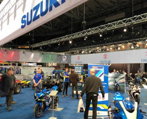 SUZUKIs monter